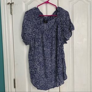 4x Blue Liz Claiborne Blouse with fun pattern